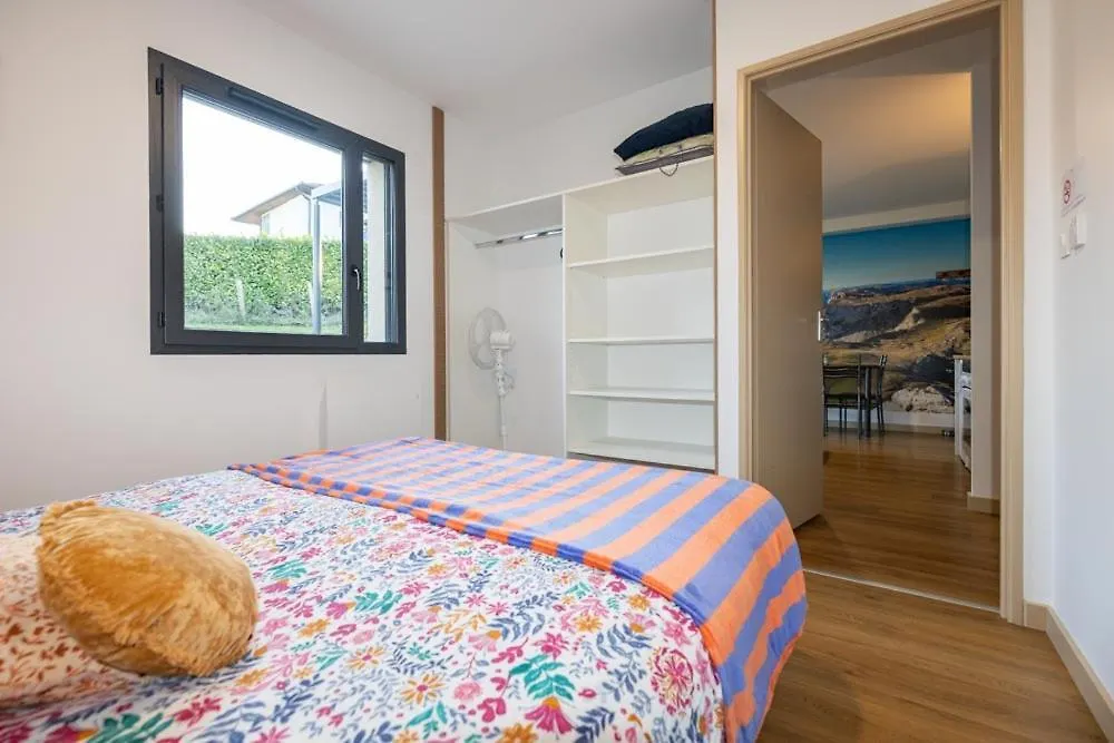 Apartment L'Escapade Dauphinoise, Gite 2 Chambres Avec Terrasse Et Clim Beaucroissant